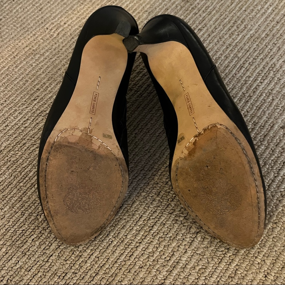 VINCE CAMUTO Black Leather Zip-Up Ankle Booties, Size 9.5 — GUC - Picture 14 of 15